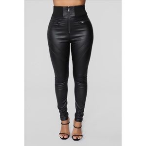 Fashion Nova ASK ME OUT Pants, Size 3X
